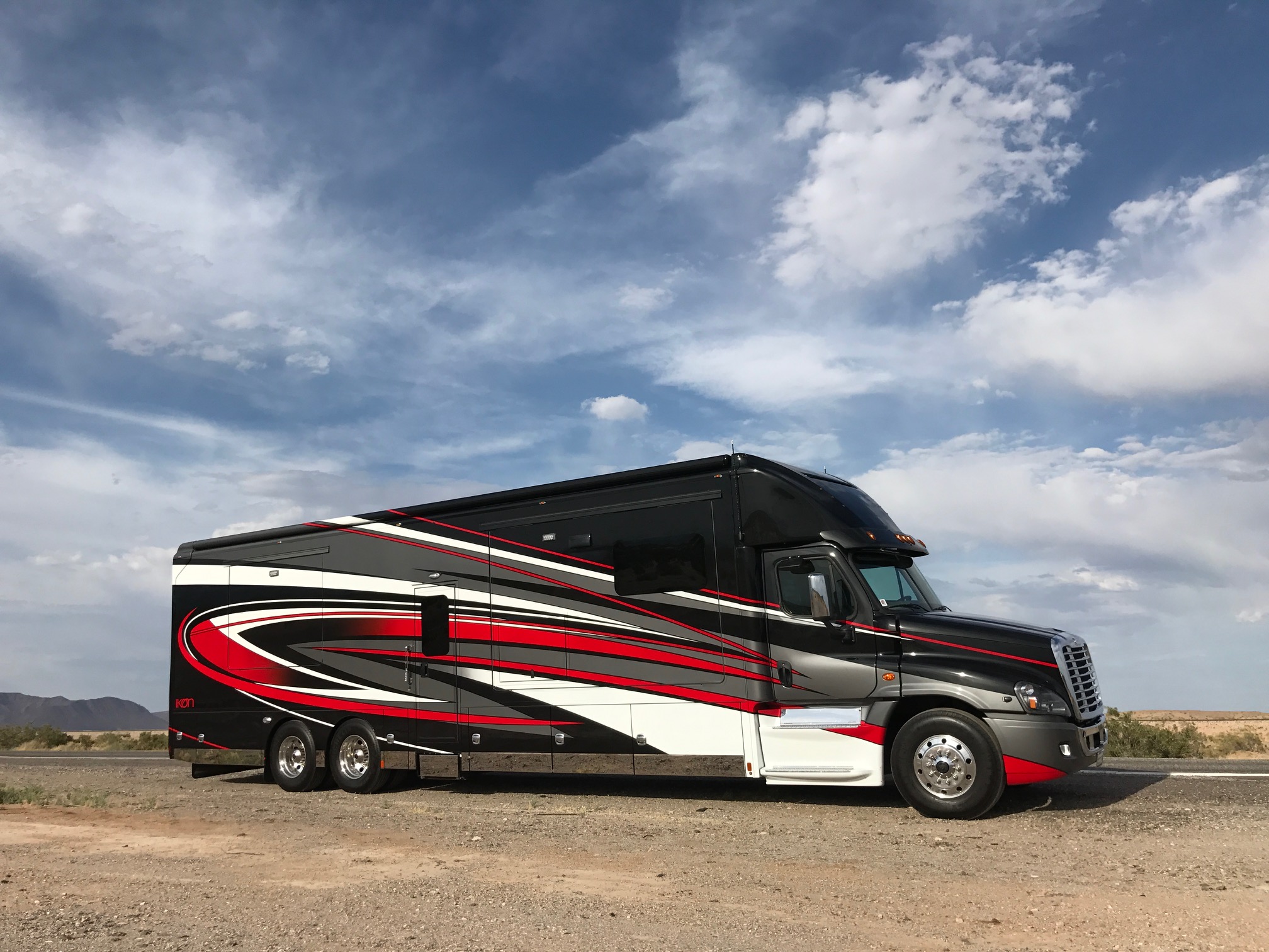 Ikon SportTruckRV Chandler Arizona